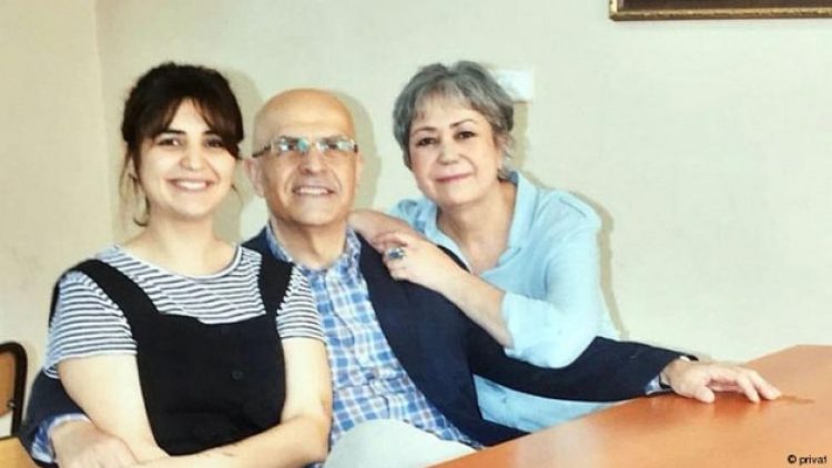 Oya Berberoğlu: Enis tecrit eylemini sürdürecek