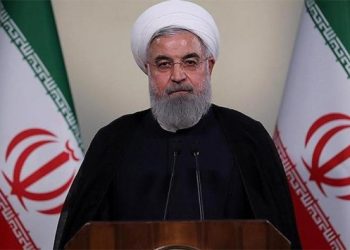 İran’da ekonomik kriz Ruhani’yi salladı
