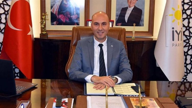 İYİ Parti’de peş peşe istifalar