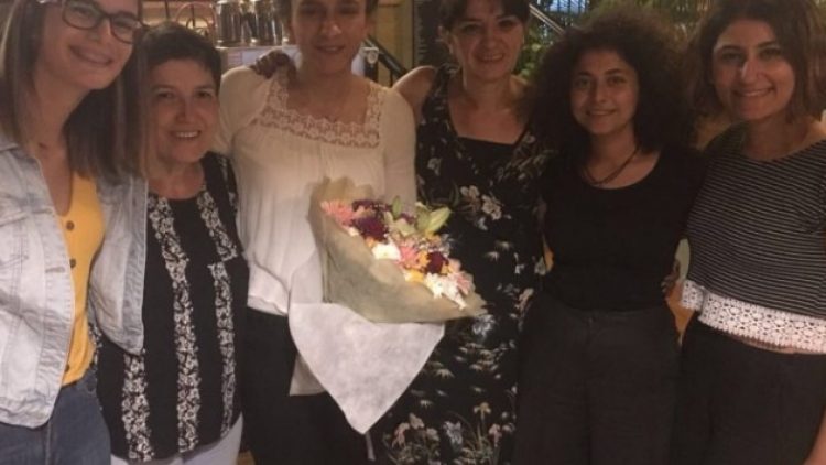 Afrin röportajı gerekçesiyle tutuklu bulunan SGDF Eş Başkanı Ceren Çoban, tahliye edildi