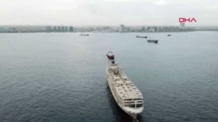 ‘Şarbon taşıyor’ denmişti: ‘Gizemli’ yük gemisi Rahmeh İstanbul’dan ayrıldı