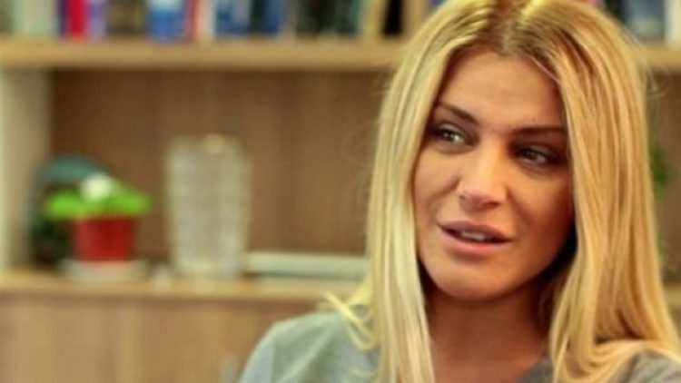 Songül Karlı: En zoruma giden oğlumun gitarının haczedilmesiydi