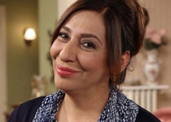 Ünlü oyuncu Melek Baykal hastaneye kaldırıldı