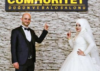 Üniversite binasını düğün salonu yaptılar