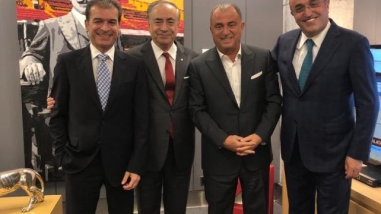 Galatasaray Fatih Terim’in sözleşmesini 2022’ye kadar uzattı