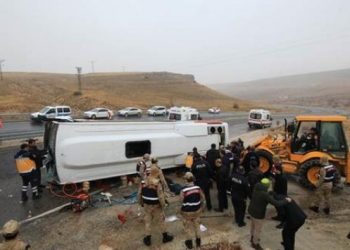 Facia gibi kaza: Ölü ve yaralılar var