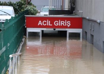 Edirne’de sel: 1 kişi hayatını kaybetti