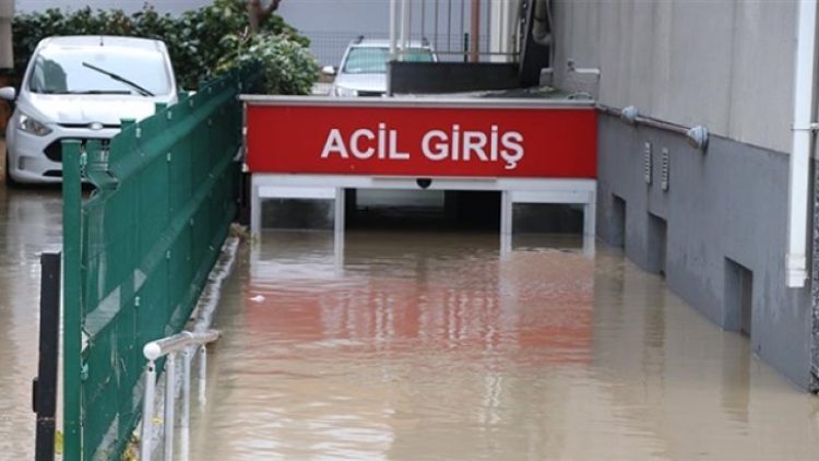 Edirne’de sel: 1 kişi hayatını kaybetti