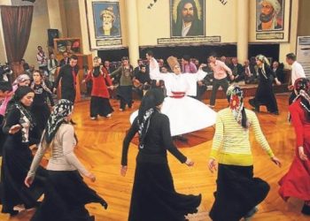 Yalçınkaya: Cemevi kararı tozlu raflarda kalır