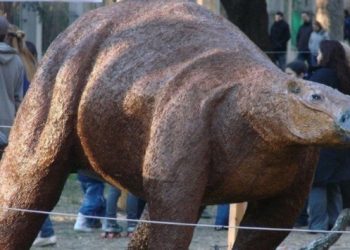 700 bin yıllık tembel hayvan fosili bulundu
