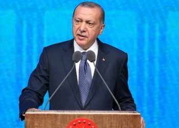 Erdoğan: Fırat’ın doğusuna operasyonu biraz daha bekleteceğiz