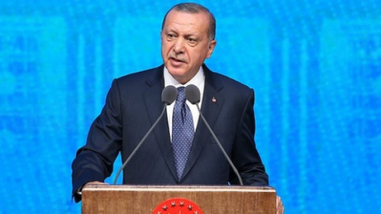 Erdoğan: Fırat’ın doğusuna operasyonu biraz daha bekleteceğiz