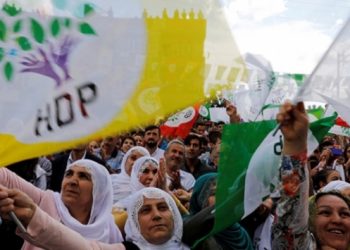 HDP stratejisi: Batıda sola destek