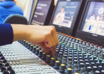 İstanbul’da 50 radyo kapanacak