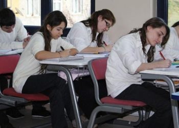 ‘Bazı liselerde eğitim süresi azalacak’
