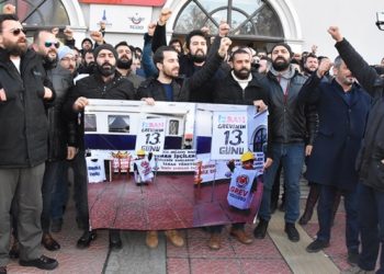 İZBAN işçileri greve devam etme kararı aldı