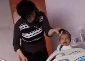 Hasta bebeğini döven anne gözaltına alındı