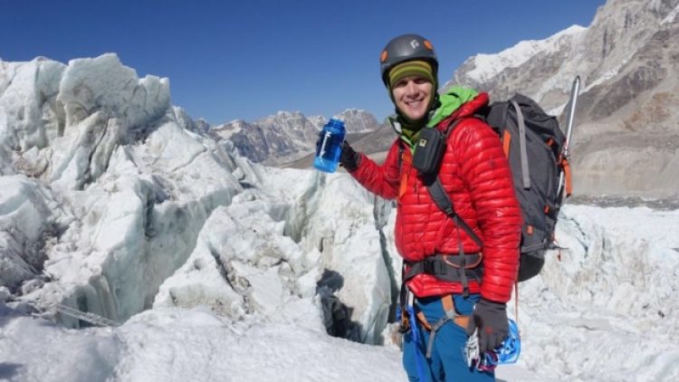 Antarktika’yı tek başına geçen ilk kişi oldu