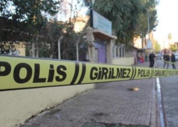 Okulda bıçaklı kavga: Lise öğrencisi öldürüldü!