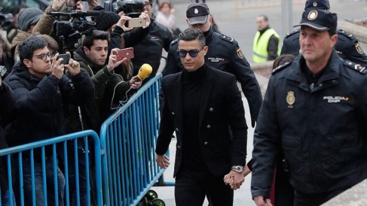 Ronaldo’ya 23 ay hapis cezası