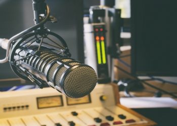 İlk özel radyolardan Number1 FM iflas etti