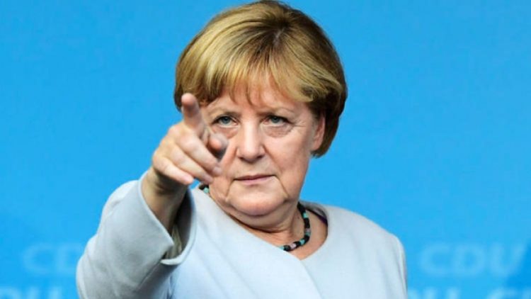 Merkel Facebook’tan Instagram’a transfer oldu
