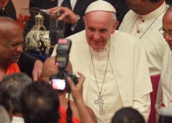 Maduro’dan Papa’ya mektup