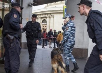 Moskova’da bomba alarmı: 30 binden fazla kişi tahliye edildi
