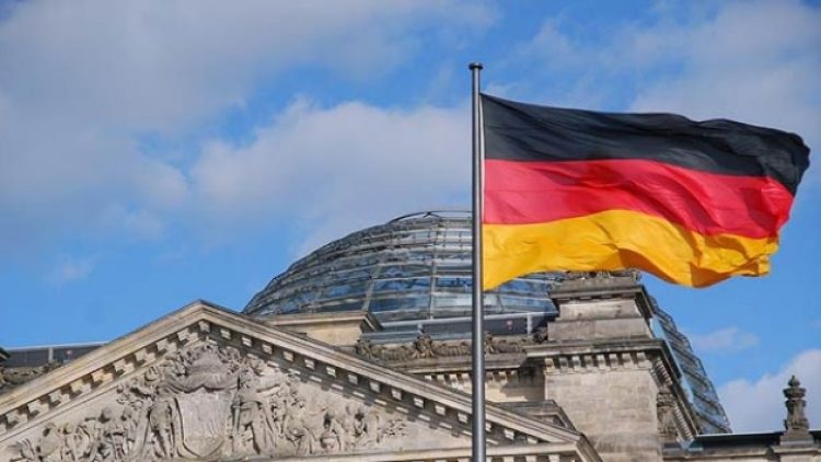 Almanya’da Mezopotamya Yayınevi ve Mir Müzik kapatıldı