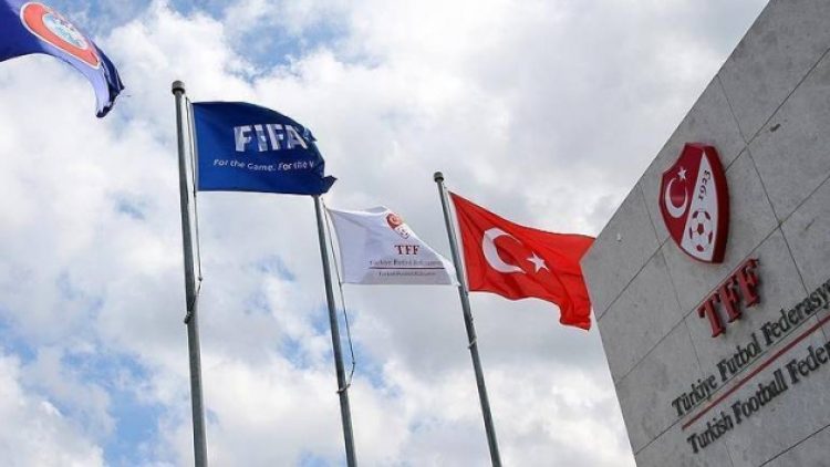 MHK üyelerinin tamamı istifa etti