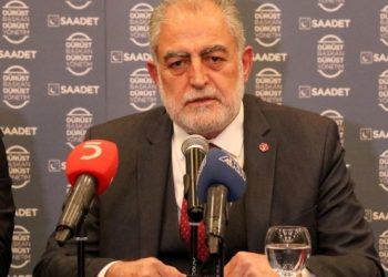 “Metrobüste sıkışmış birine refahtan bahsedemezsiniz”