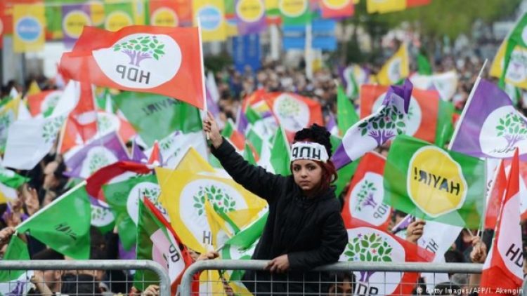 10 HDP’liden 8’inin oyu muhalefete