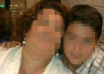 Annesini beyzbol sopasıyla vurarak öldürdü