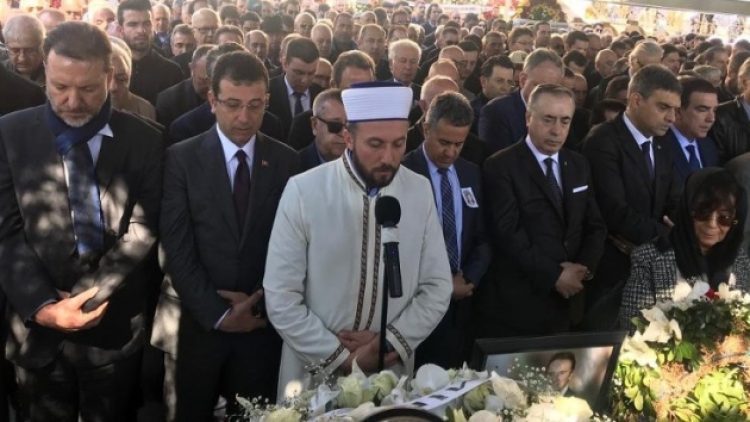Ertuğrul Akbay toprağa verildi