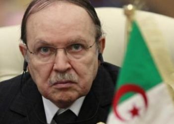 Buteflika’dan geri adım: Aday olmayacak, seçim belirsiz bir tarihe ertelendi