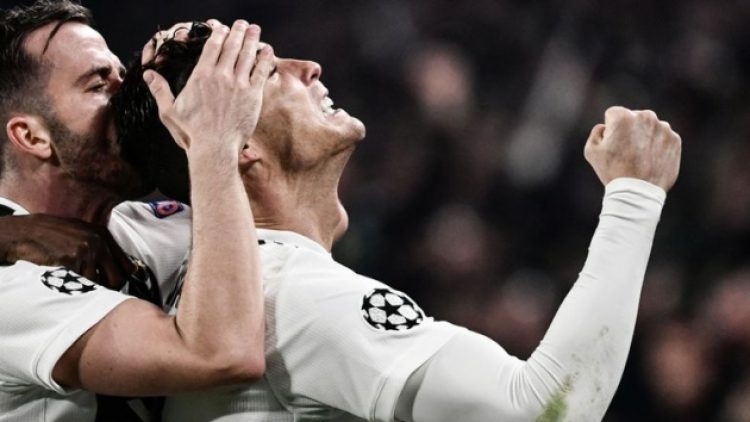 Ronaldo, Juventus’u çeyrek finale uçurdu