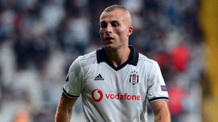 Gökhan Töre: “9 aydır maaş alamıyorum”