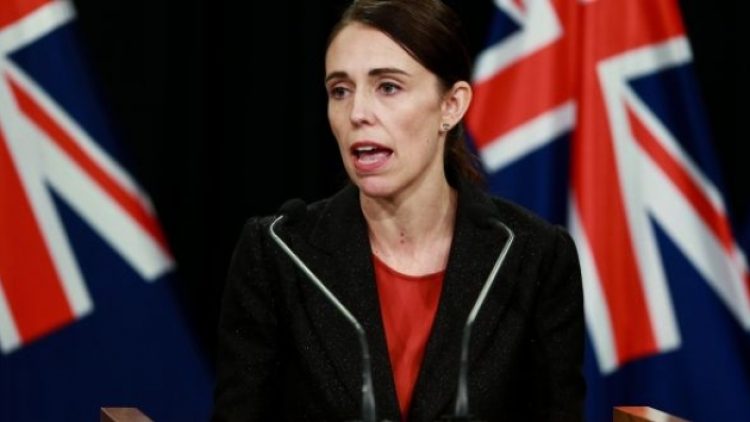 Yeni Zelanda Başbakanı Ardern: Silah edinme yasasında değişiklik yapacağız