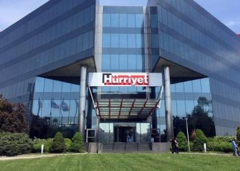 Hürriyet 1 yılda 386 kişiyi işten çıkardı