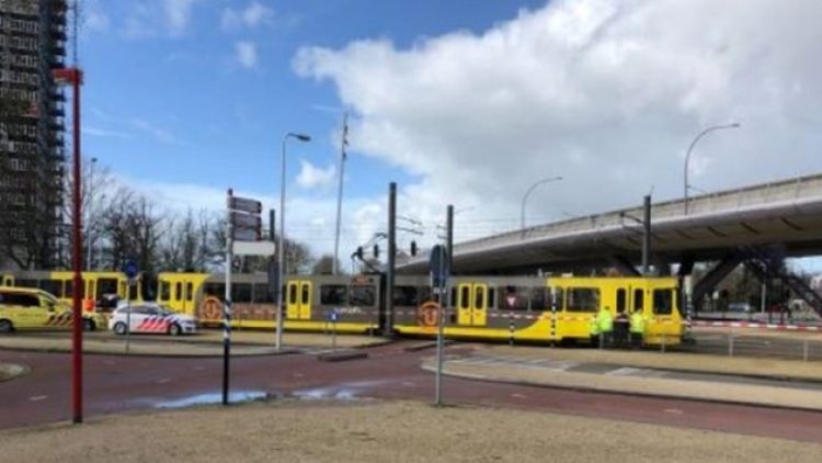 Hollanda’nın Utrecht kentinde tramvayda silahlı saldırı: Yaralılar var