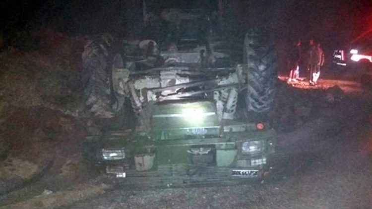 Hatay’da askeri araç devrildi: 5 asker yaralı