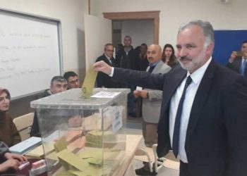 İşte sonucu en çok merak edilen iller: Kars’ta Ayhan Bilgen kazandı