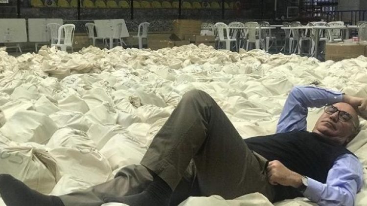 “Çuvalların etrafında kuş uçurtmuyoruz”