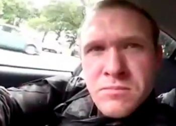 Yeni Zelanda’da camilere saldıran terörist 50 ayrı cinayetten yargılanacak