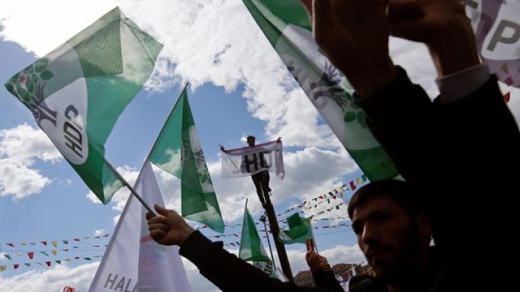 HDP’nin kazandığı 70 belediyeden 55’ine mazbata verilmedi