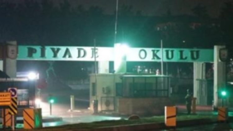 Tuzla Piyade Okulu’nda yangın