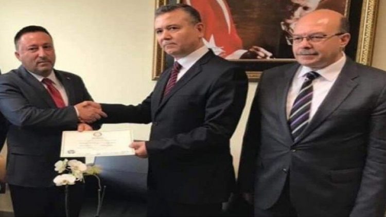 YSK mazbatayı yine kaybeden AKP’li adaya verdi!