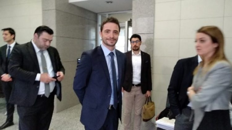 Ahmet Kural’a Sıla’yı darp ettiği için hapis cezası