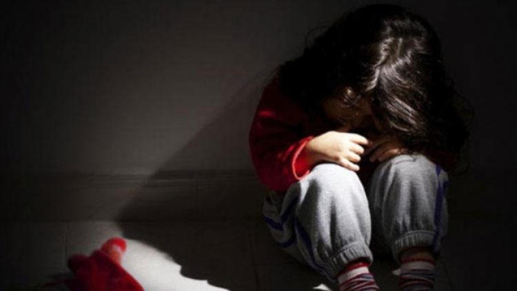 Polisten çocuk istismarını protesto eden mahalleliye biber gazlı müdahale