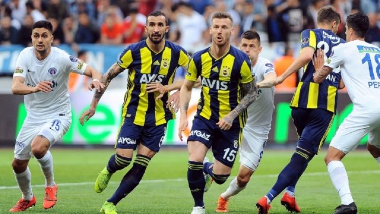 Fenerbahçe deplasmanda kazanmayı hatırladı